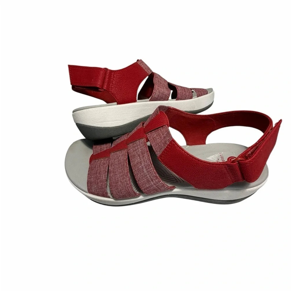 Clarks Cloudstepper  Red Elastic Strap Sandals Womens Sz 7.5